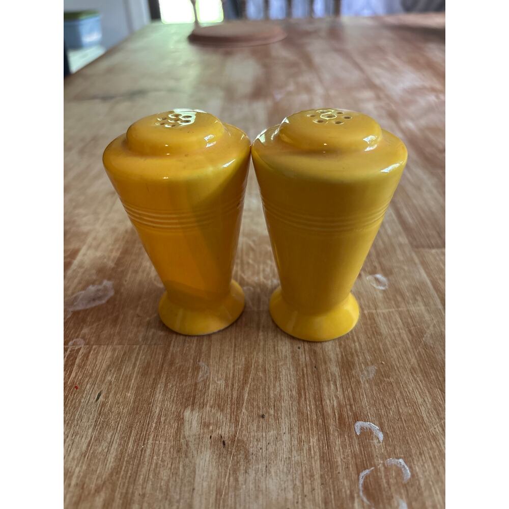 VINTAGE FIESTA HARLEQUIN Salt & Pepper Shakers Yellow